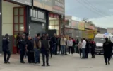 Pompalı tüfekle dehşet saçtılar: 12 yaralı