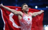 Milli cimnastikçi Adem Asil dünya ikincisi!
