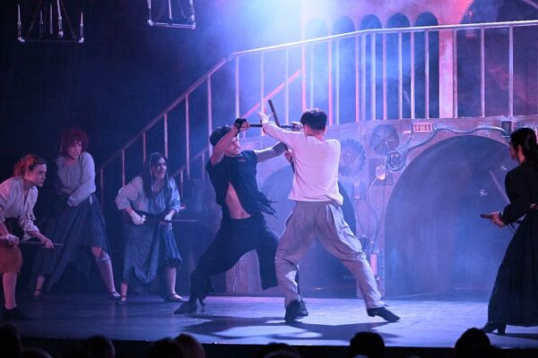 Manisa Şehir Tiyatrosu’ndan  Romeo ve Juliet...