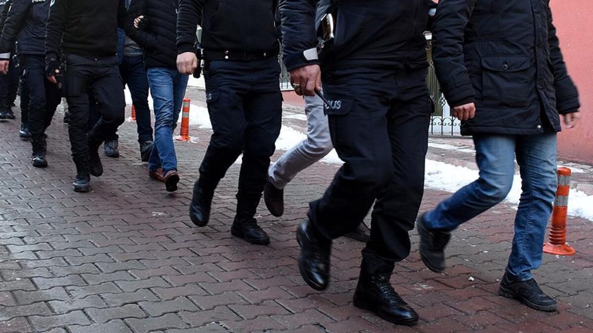 Motosiklet hırsızlarına gözaltı!