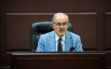 Büyükerşen, İzmir’de iktidarı hedef aldı: Kırbaçla...