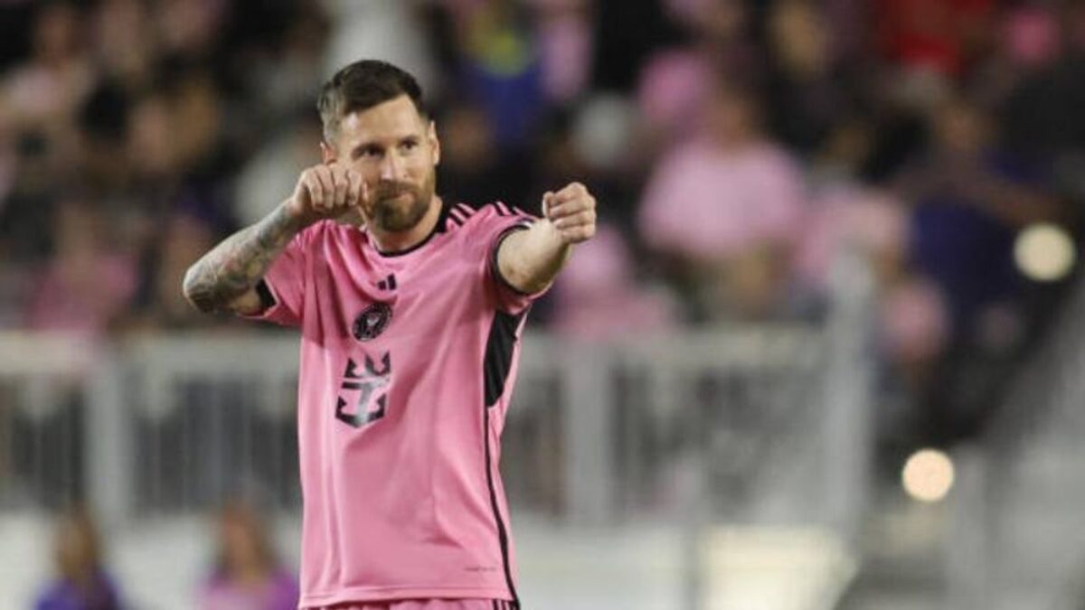 Asistlere doymuyor… Lionel Messi’den tarihi rekor!