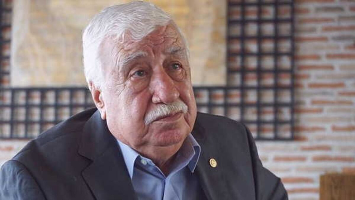 Usta oyuncu Ahmet Gülhan hayatını kaybetti Usta oyuncu Ahmet Gülhan hayatını kaybetti