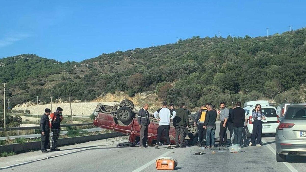 Kamyonet takla attı: Sürücüsü can verdi!