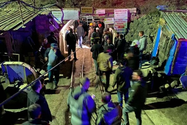 Madende zehirlenen işçi sayısı 15’e yükseldi