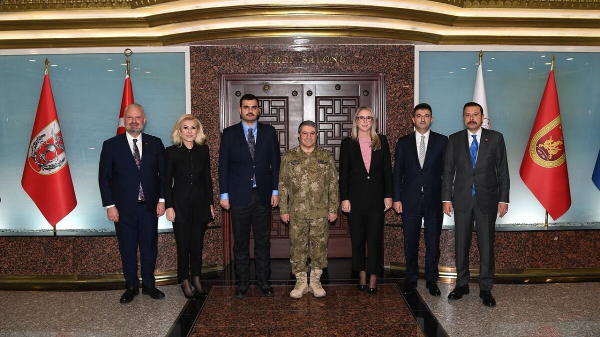 Pehlivan ve AK Parti heyetinden Genelkurmay ziyareti!