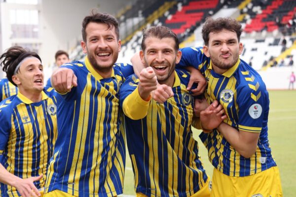 Menemen FK, Play-Off yolunda umutlandı