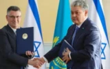 Kazakistan ve İsrail, vizesiz seyahat için ilk adı... Kazakistan ve İsrail, vizesiz seyahat için ilk adı...