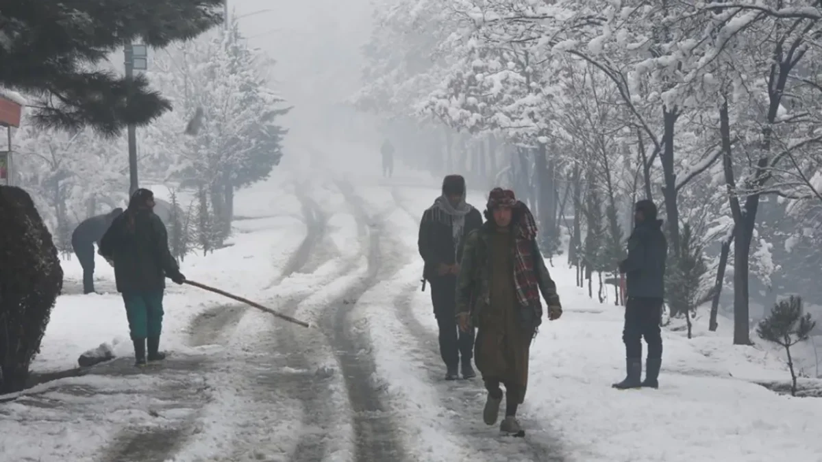 Kar ve yağmur felaket getirdi: Onlarca ölü var