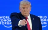 Trump’tan İran açıklaması: Büyük bir donanma gidiyor! Trump’tan İran açıklaması: Büyük bir donanma gidiyor!