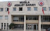 Kendini polis olarak tanıttı, 2 milyon lira dolandırdı: Şüpheli tutuklandı! Kendini polis olarak tanıttı, 2 milyon lira dolandırdı: Şüpheli tutuklandı!