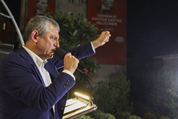 Özel’den Erdoğan’ın Venezuela sessizliğine s...