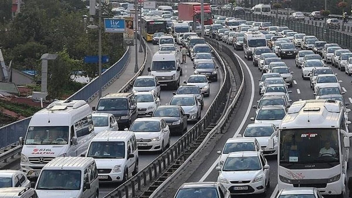 Milyonlarca araç sahibini ilgilendiriyor: Emniyet’ten o cihaz için uyarı yazısı
