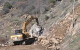 Ödemiş’te heyelan: Mahallenin yolu ulaşıma kapandı