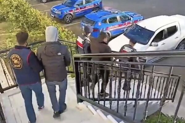 Muğla’da uyuşturucu operasyonlarında 17 tutu...
