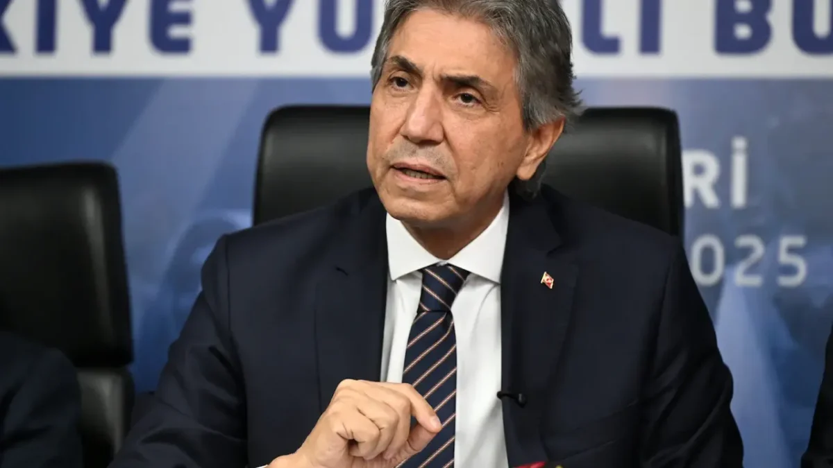 AK Partili Demir, İzmir Büyükşehir’e yüklendi: Yıllardır süren CHP belediyeciliğinin ibretlik sonucu! AK Partili Demir, İzmir Büyükşehir’e yüklendi: Yıllardır süren CHP belediyeciliğinin ibretlik sonucu!