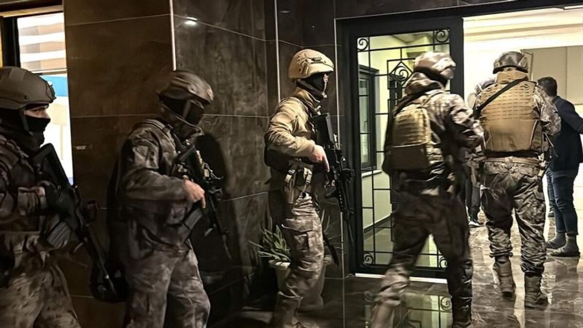 Saldırı hazırlığındaki 4 DHKP-C’li yakalandı
