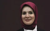 Bakandan doğum izni ve sosyal medya açıklaması Bakandan doğum izni ve sosyal medya açıklaması
