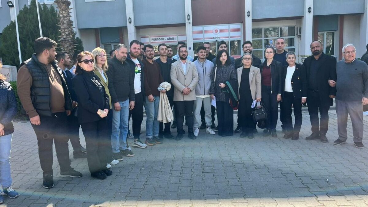 ‘Cumhurbaşkanına hakaret’ten gözaltına alınan 4 kişi adli kontrolle serbest!