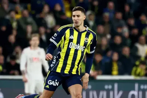 Taraftarlar tepki göstermişti… Fenerbahçe, M... Taraftarlar tepki göstermişti… Fenerbahçe, M...