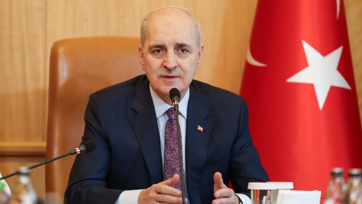 Numan Kurtulmuş: Türkiye Cumhuriyeti böyle zamanlarda susamaz Numan Kurtulmuş: Türkiye Cumhuriyeti böyle zamanlarda susamaz