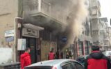 Şarjda patlayan batarya iş yerini yaktı! Şarjda patlayan batarya iş yerini yaktı!