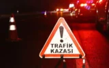 Kamyonet ile motosiklet çarpıştı: Feci kazada bir ... Kamyonet ile motosiklet çarpıştı: Feci kazada bir ...