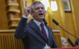 “Gerekirse boynumuzu vereceğiz ama boyun eğmeyeceğiz”