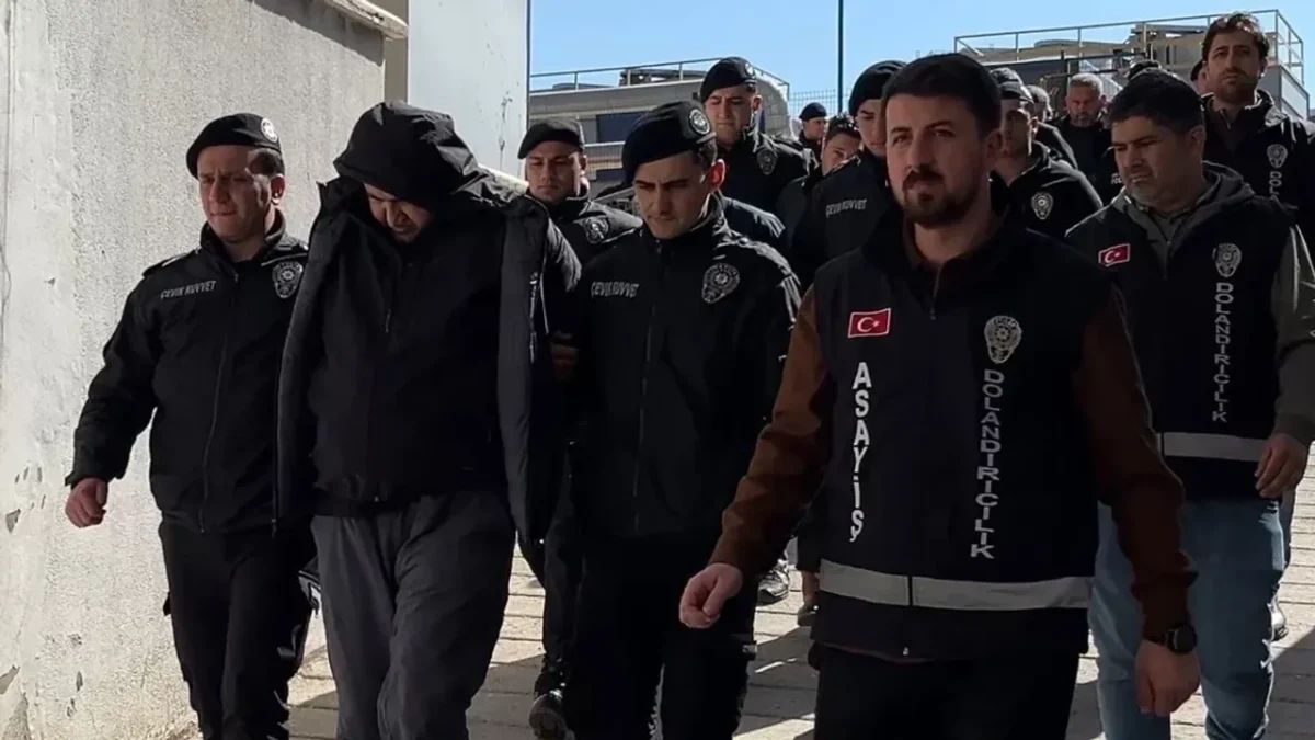 Akademisyenden sahte evrakla 521 milyon TL’lik vurgun Akademisyenden sahte evrakla 521 milyon TL’lik vurgun