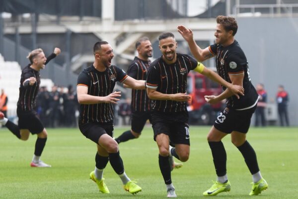 Egeliler 3’üncü Lig’de kader sınavları... Egeliler 3’üncü Lig’de kader sınavları...