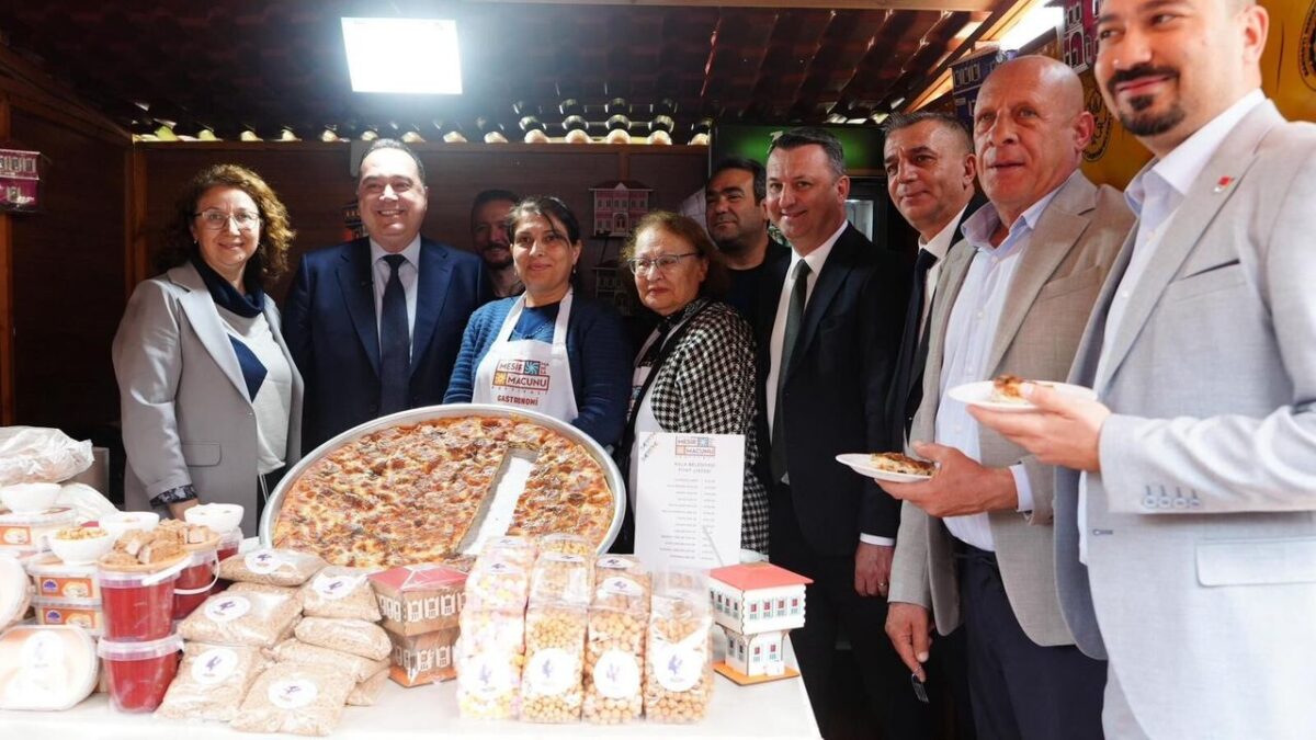 Manisa Gastronomi Panayırı Mesir Festivali açıldı! Manisa Gastronomi Panayırı Mesir Festivali açıldı!