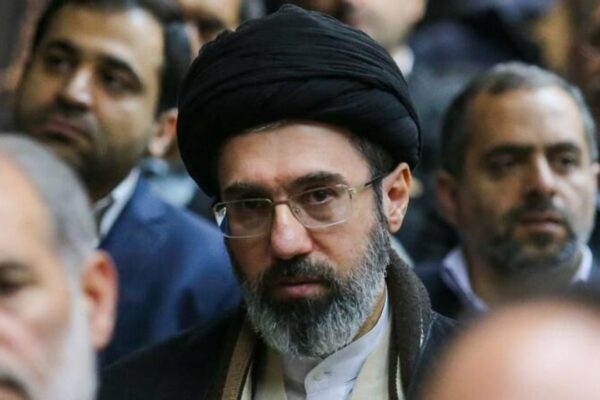 İran lideri Hamaney: Hürmüz Boğazı’nda yeni ...