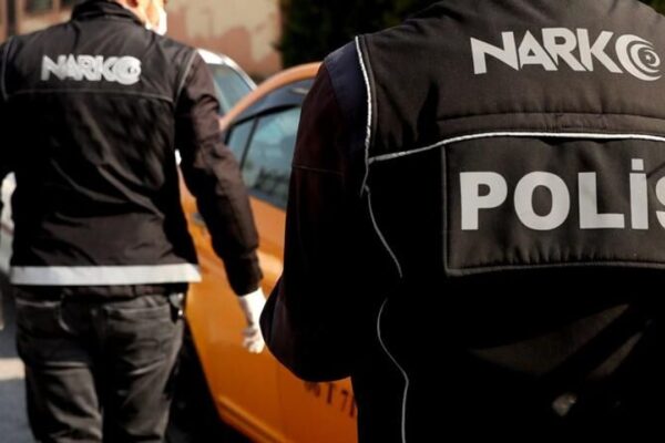 75 ilde uyuşturucu operasyonu: 638 şüpheli tutukla...