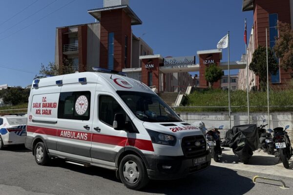 Genç teğmen evinde ölü bulundu! Genç teğmen evinde ölü bulundu!