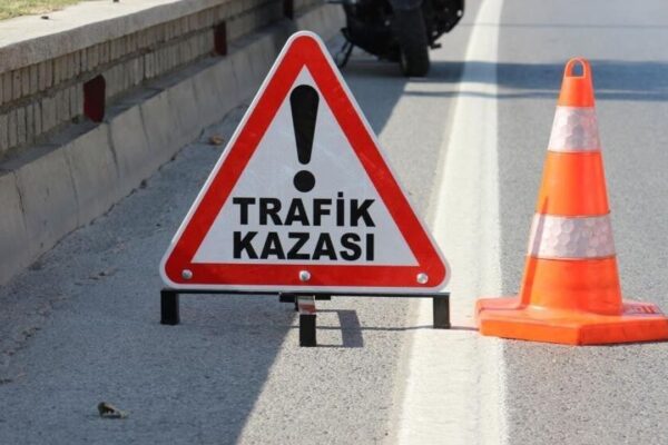 İzmir’de feci kaza: 1 kişi hayatını kaybetti İzmir’de feci kaza: 1 kişi hayatını kaybetti