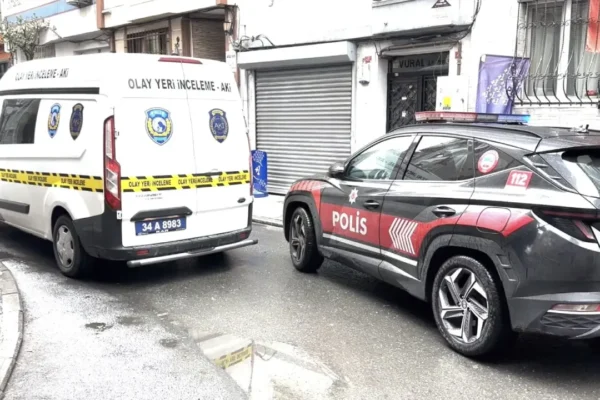 Eski sevgilisinin evini bastı: Dehşet saçtı!