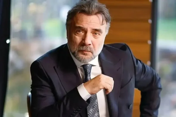 Ünlü oyuncu Oktay Kaynarca hastaneye kaldırıldı