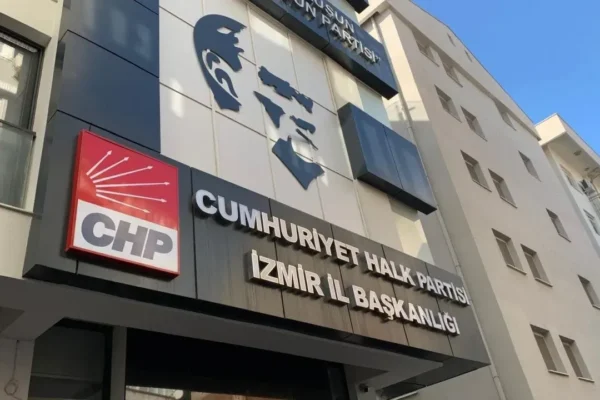 Müdahale sonrası CHP İzmir’den çağrı! Müdahale sonrası CHP İzmir’den çağrı!
