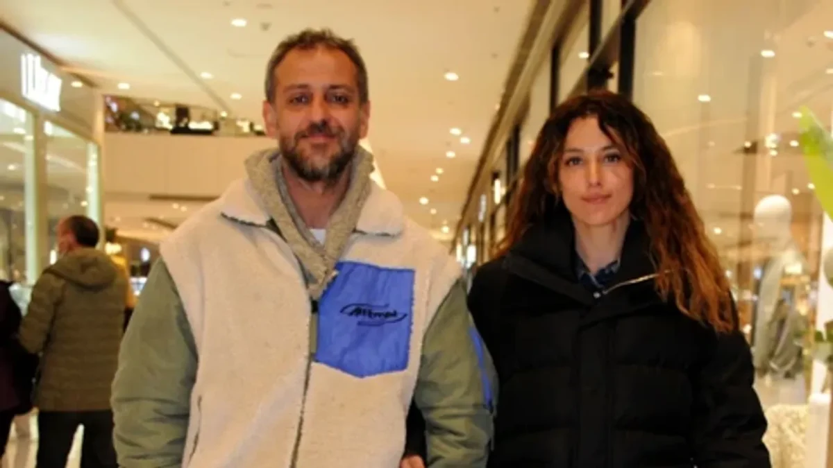 Erkan Kolçak Köstendil ve Cansu Tosun boşandı! Erkan Kolçak Köstendil ve Cansu Tosun boşandı!