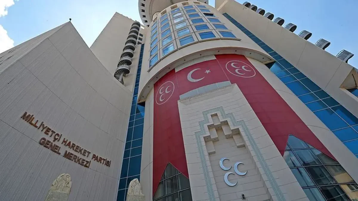 MHP’de bir il teşkilatı daha feshedildi MHP’de bir il teşkilatı daha feshedildi
