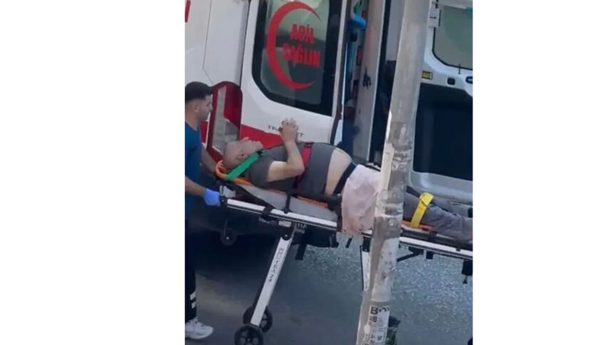 Evinden çıkarken silahlı saldırıya uğradı! Evinden çıkarken silahlı saldırıya uğradı!
