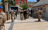 Jandarma kıyafetiyle 13 kilogram altın gasbeden 9 şüpheli adliyede!