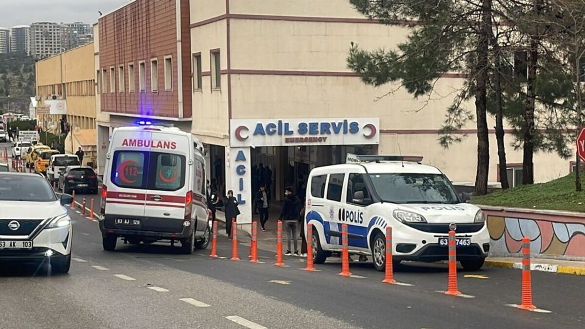 Akrabalar arasında taşlı sopalı kavga: 1 ölü, 3 yaralı
