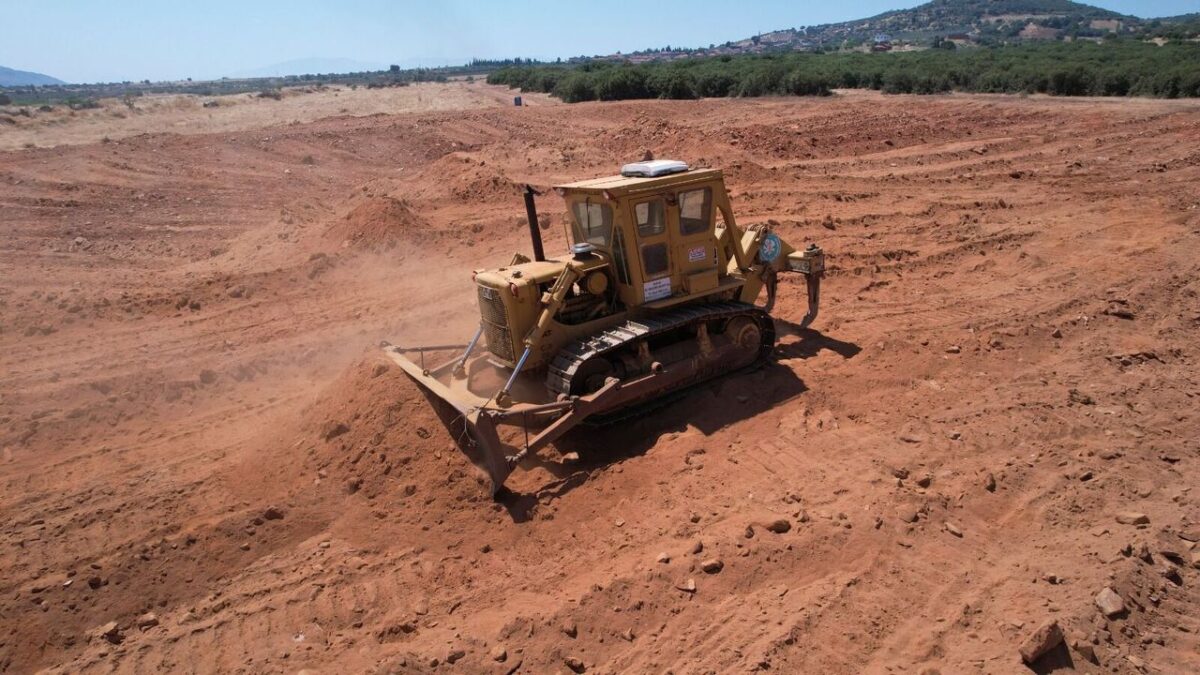 Büyükşehir’den Salihli’ye hayvancılık, sulama ve yangınlar için gölet Büyükşehir’den Salihli’ye hayvancılık, sulama ve yangınlar için gölet