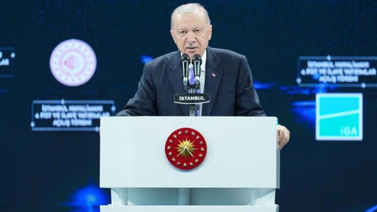 Erdoğan: Yatırımlarda vites yükselttik Erdoğan: Yatırımlarda vites yükselttik